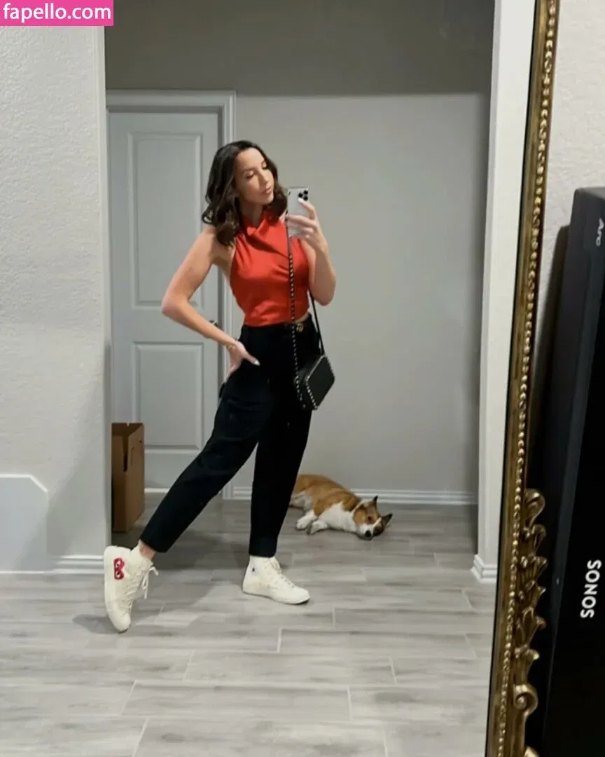 JackieMButler Onlyfans Photo Gallery 