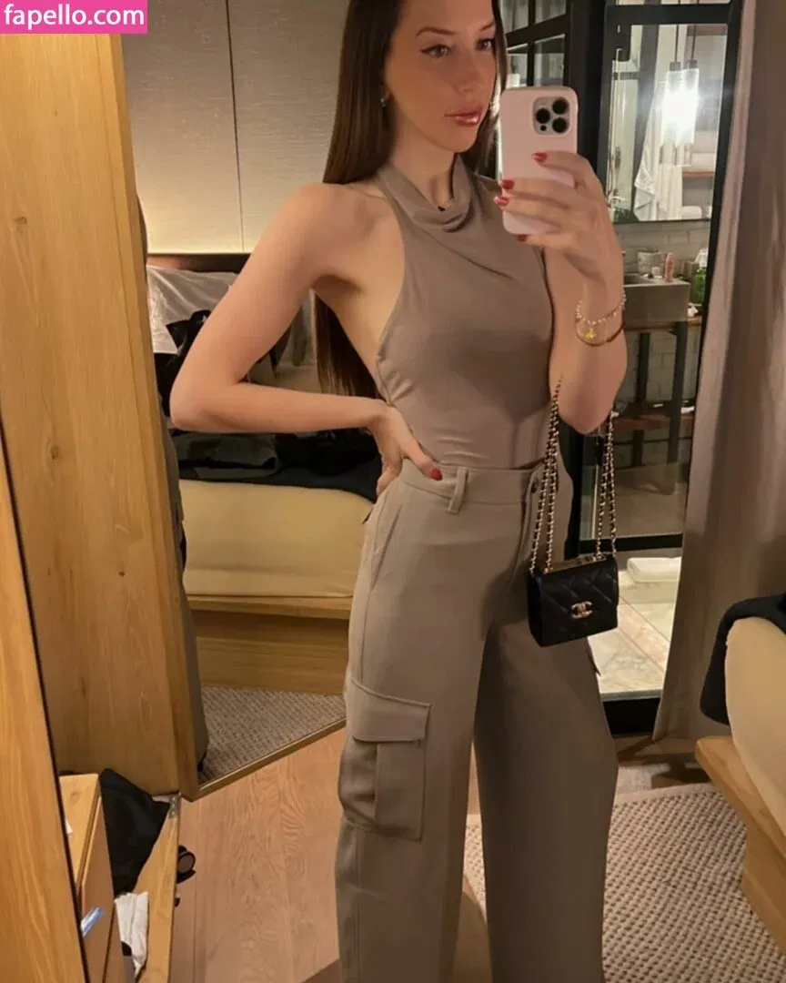 JackieMButler Onlyfans Photo Gallery 