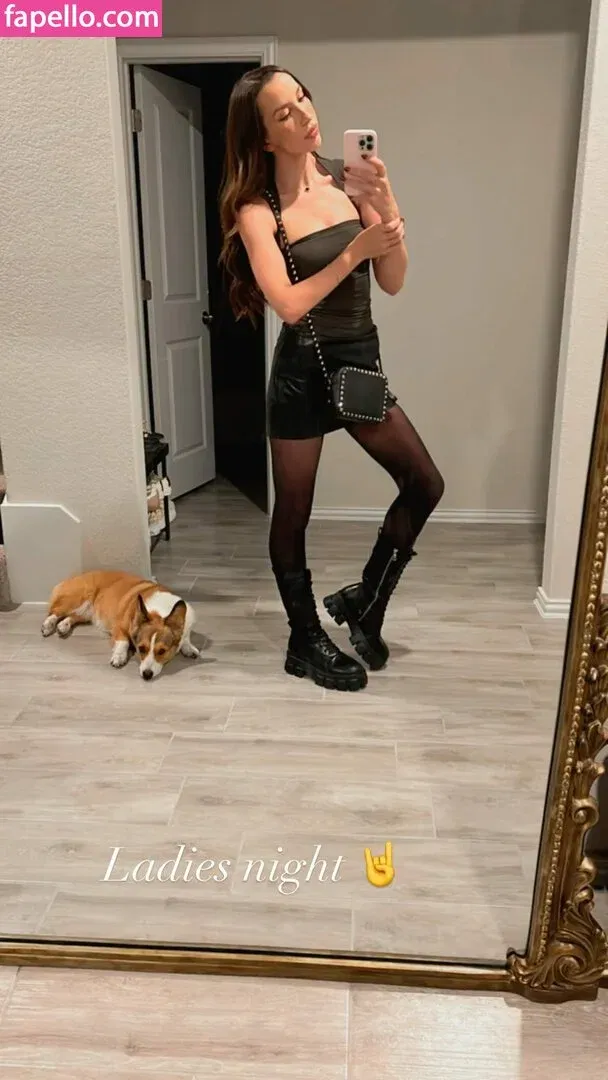 JackieMButler Onlyfans Photo Gallery 