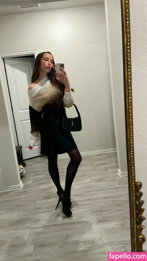 JackieMButler Onlyfans Photo Gallery 