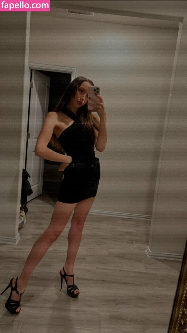 JackieMButler Onlyfans Photo Gallery 