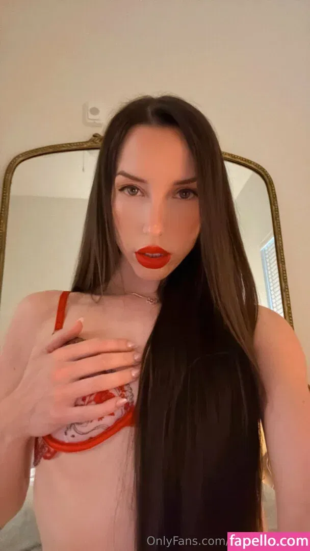 JackieMButler Onlyfans Photo Gallery 