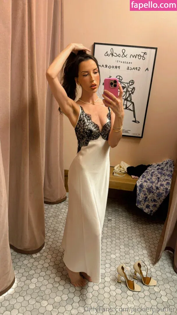 JackieMButler Onlyfans Photo Gallery 