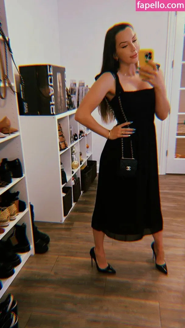 JackieMButler Onlyfans Photo Gallery 