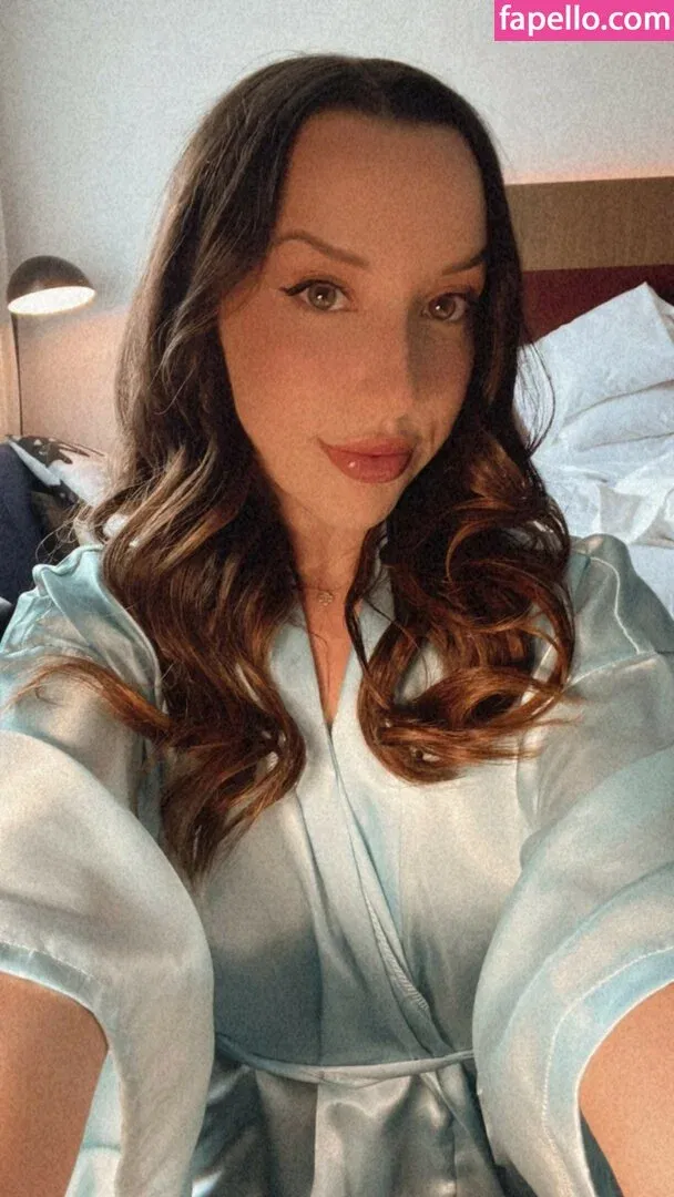 JackieMButler Onlyfans Photo Gallery 