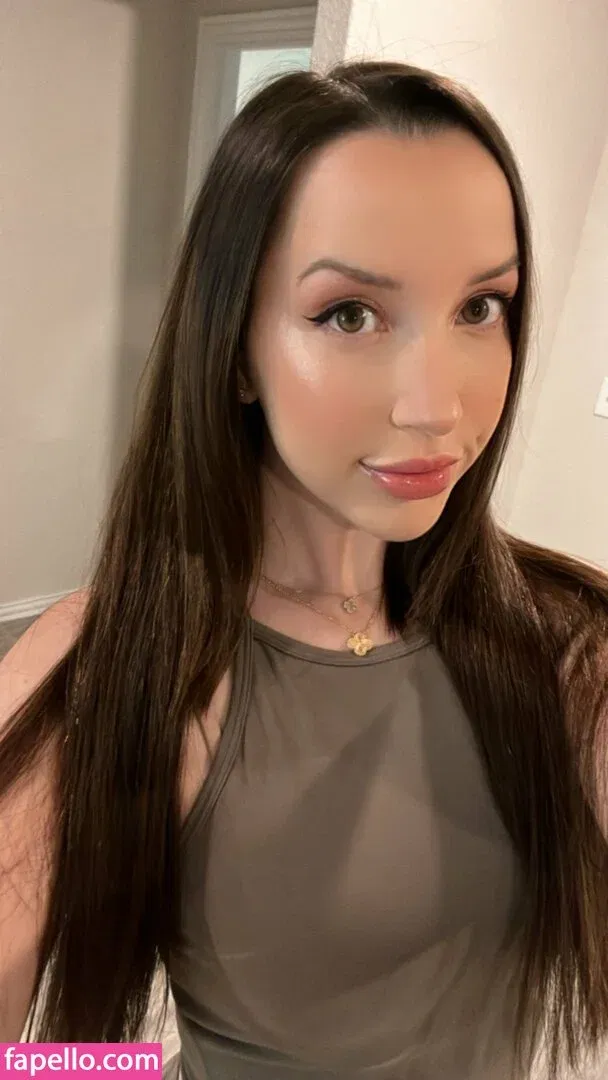 JackieMButler Onlyfans Photo Gallery 