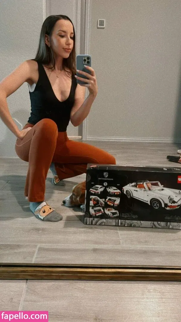 JackieMButler Onlyfans Photo Gallery 