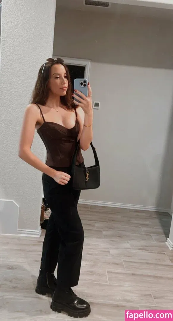 JackieMButler Onlyfans Photo Gallery 