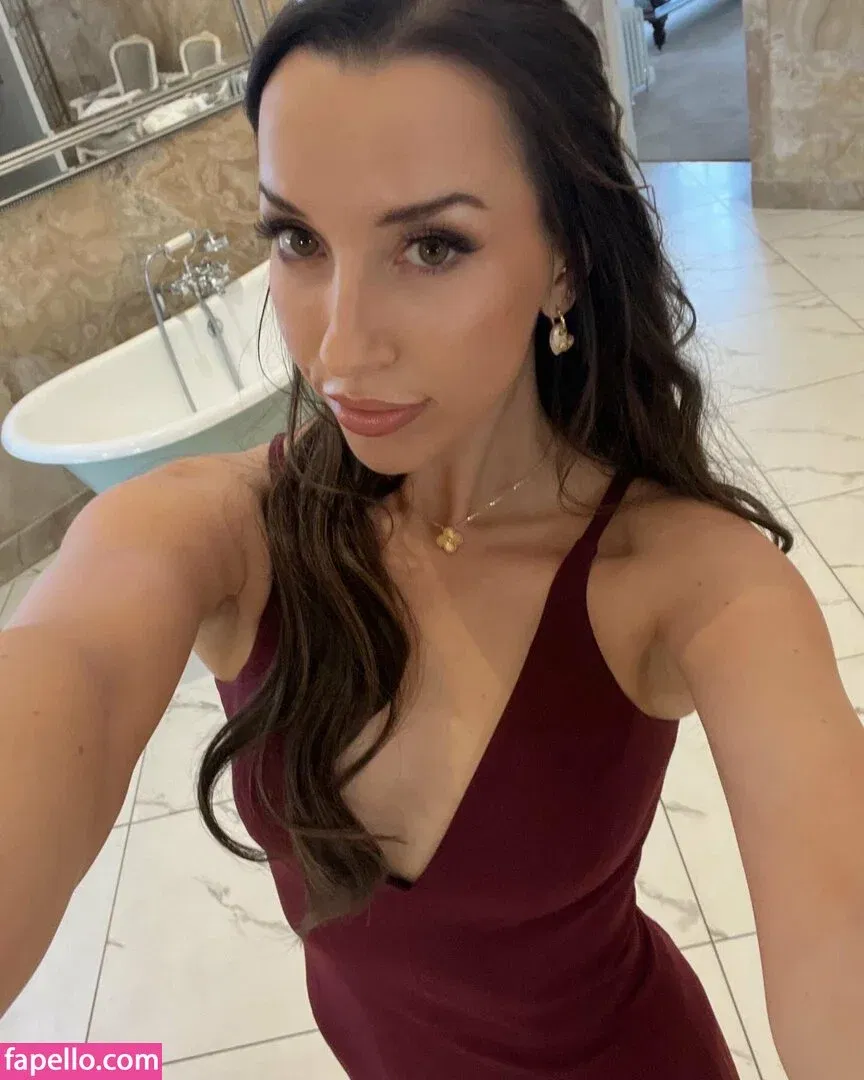 JackieMButler Onlyfans Photo Gallery 