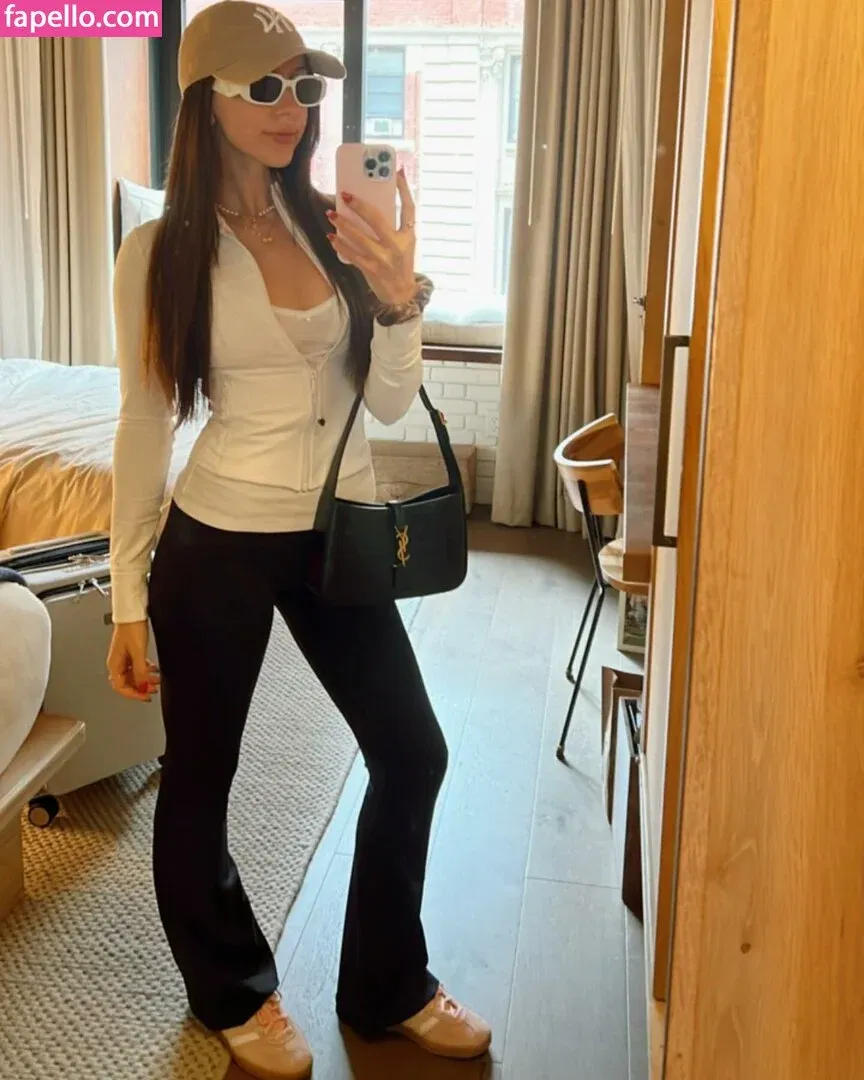 JackieMButler Onlyfans Photo Gallery 