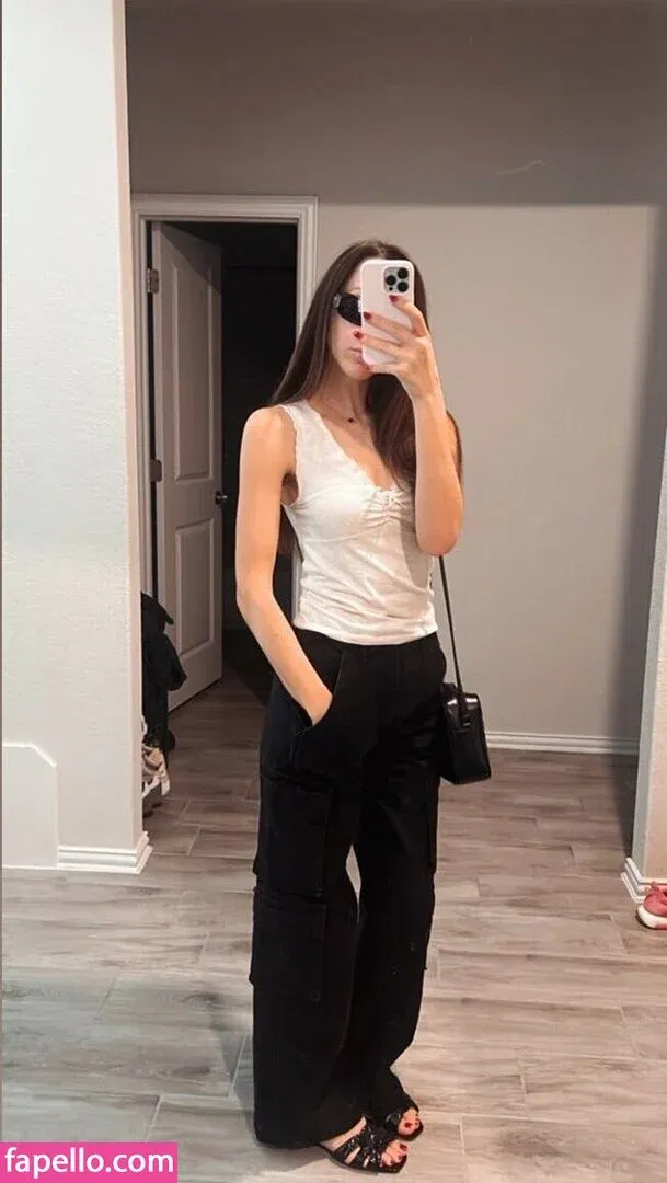 JackieMButler Onlyfans Photo Gallery 