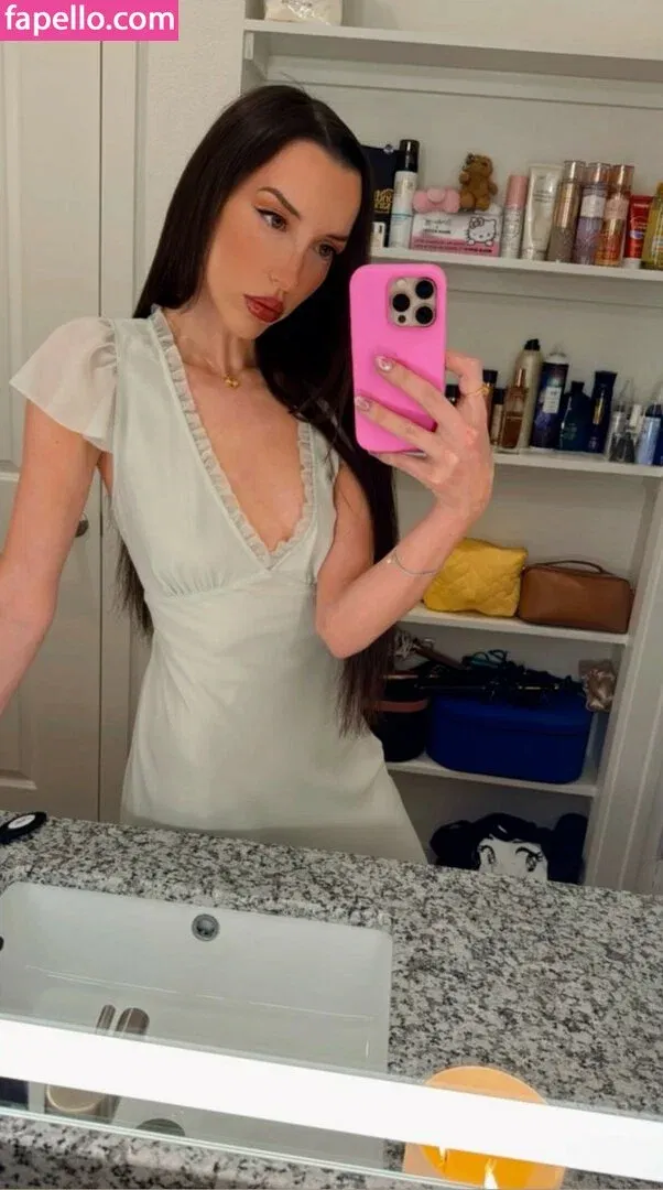 JackieMButler Onlyfans Photo Gallery 