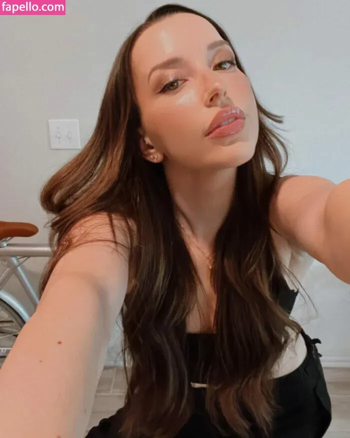 JackieMButler Onlyfans Photo Gallery 