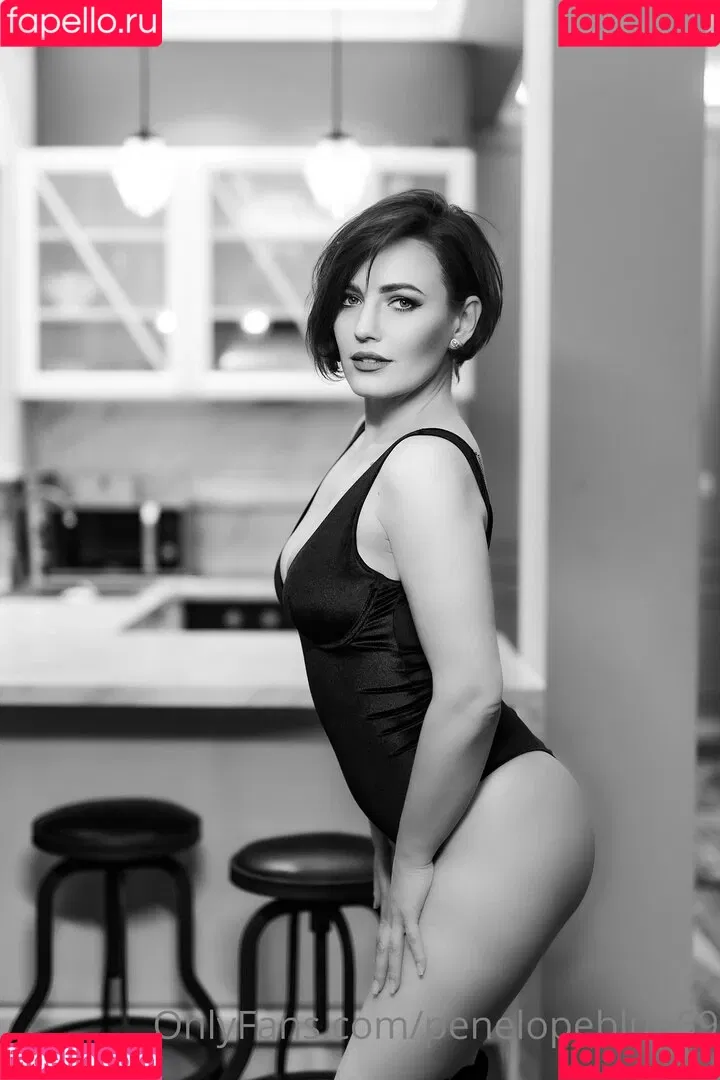 penelopeblue69 Onlyfans Photo Gallery 