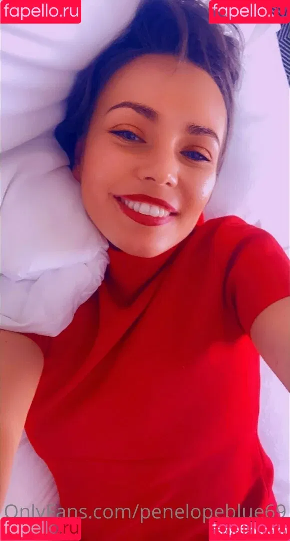 penelopeblue69 Onlyfans Photo Gallery 