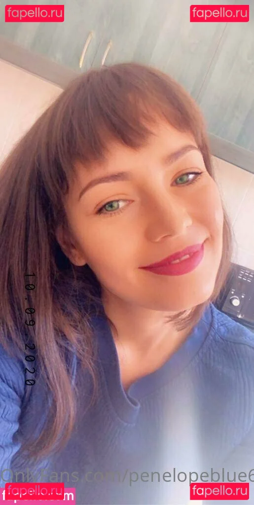 penelopeblue69 Onlyfans Photo Gallery 