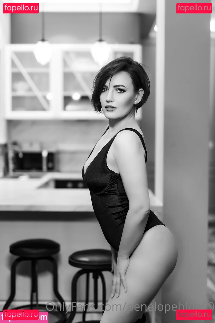 penelopeblue69 Onlyfans Photo Gallery 