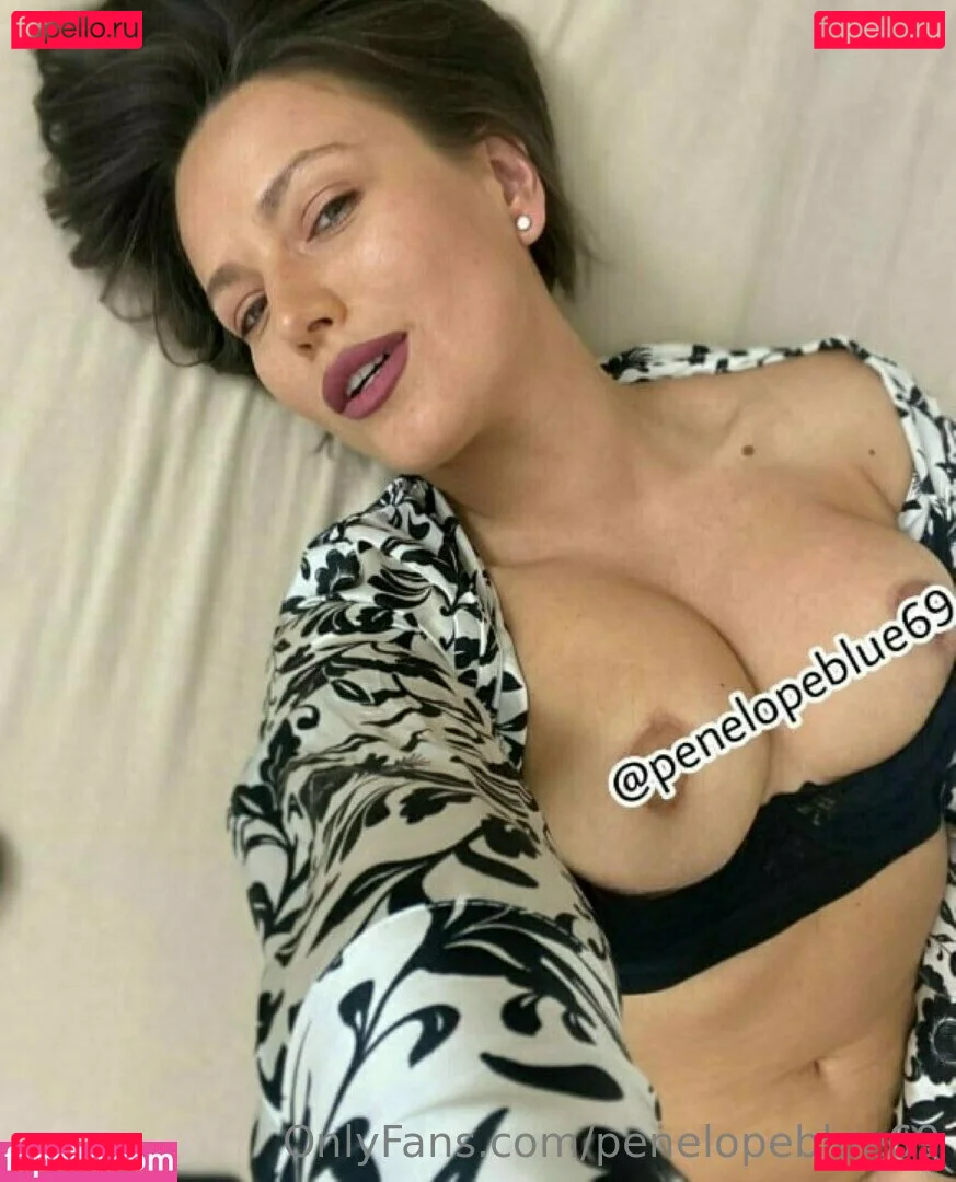 penelopeblue69 Onlyfans Photo Gallery 