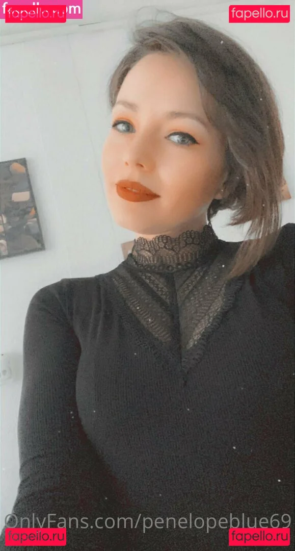 penelopeblue69 Onlyfans Photo Gallery 