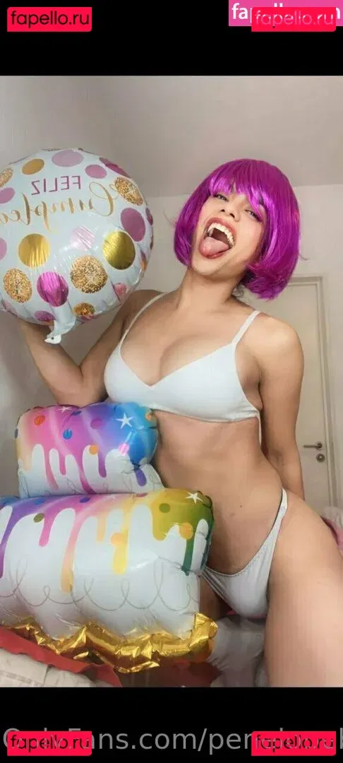 penelopeblue69 Onlyfans Photo Gallery 