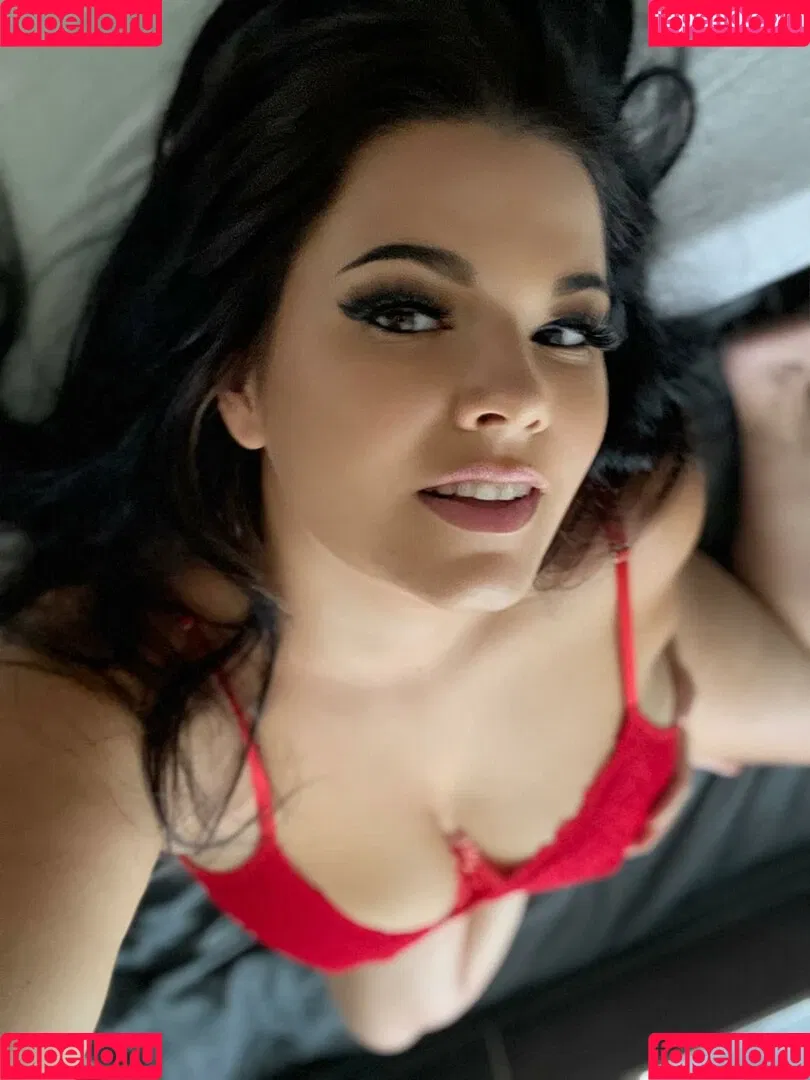 Jasmine Onlyfans Photo Gallery 