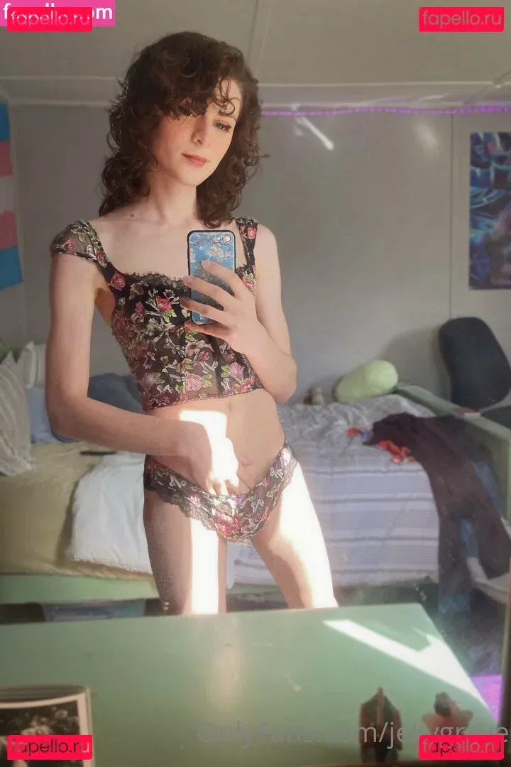 JellyGrave Onlyfans Photo Gallery 