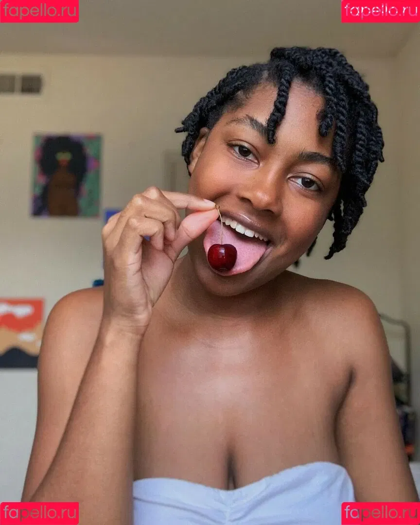 sapiosuccubust Onlyfans Photo Gallery 