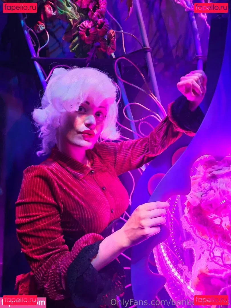 Bonbonpinups Onlyfans Photo Gallery 