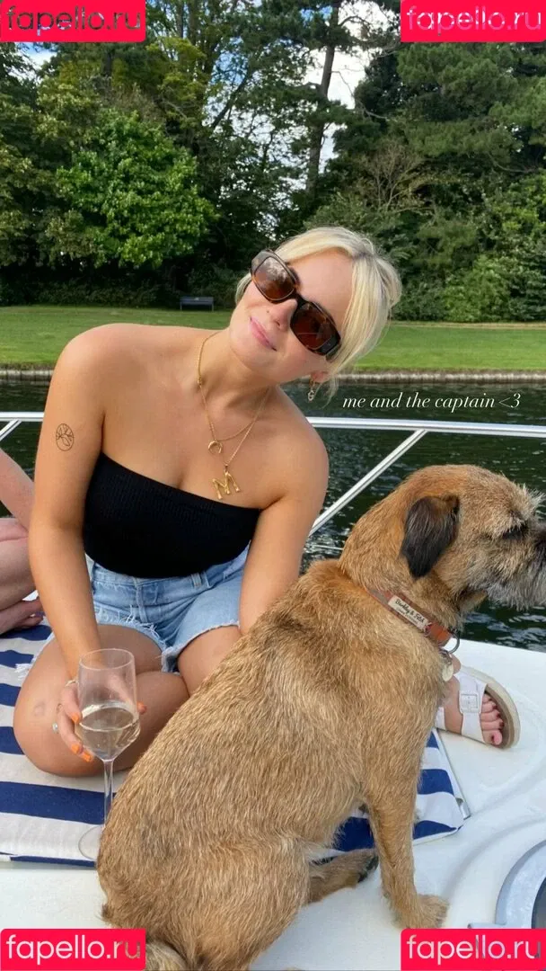 Millie Gibson Onlyfans Photo Gallery 