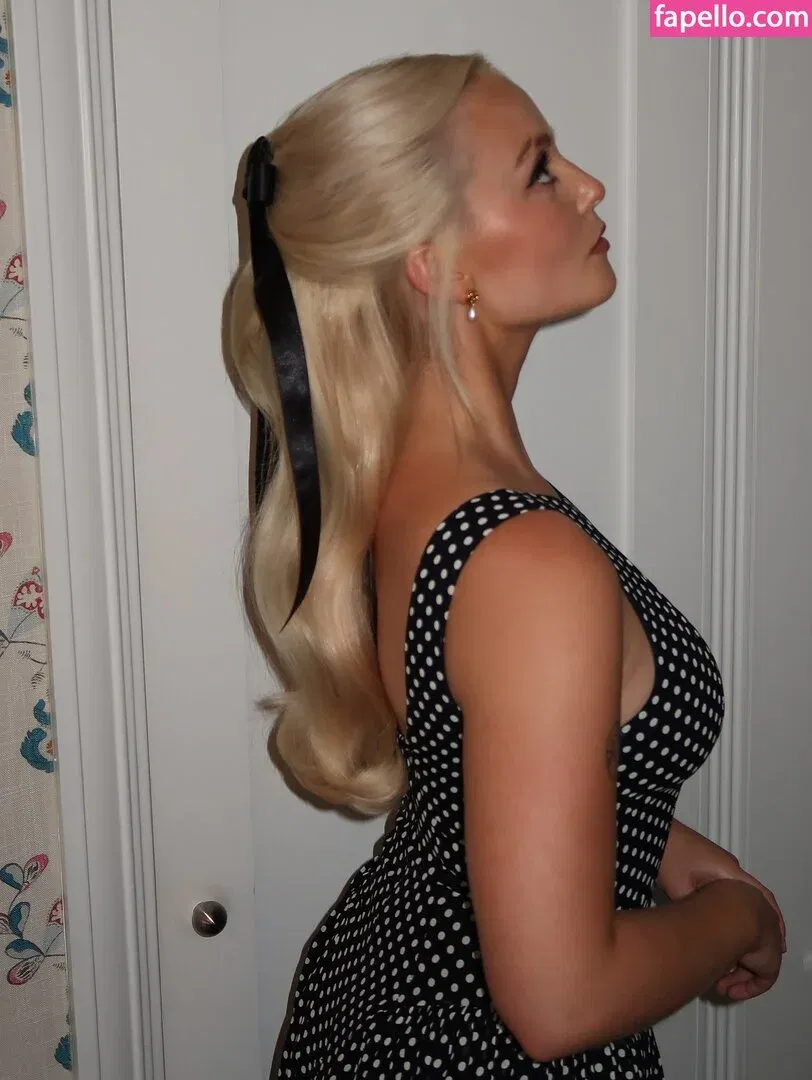 Millie Gibson Onlyfans Photo Gallery 