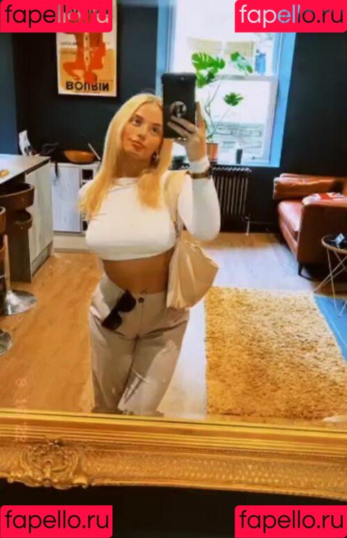 Millie Gibson Onlyfans Photo Gallery 