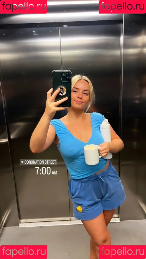 Millie Gibson Onlyfans Photo Gallery 