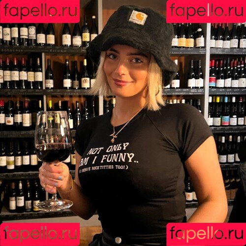 Millie Gibson Onlyfans Photo Gallery 