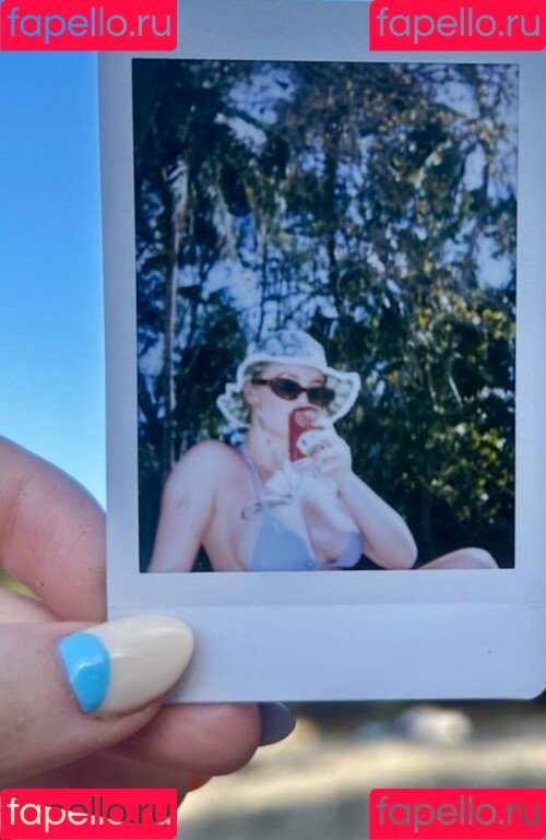 Millie Gibson Onlyfans Photo Gallery 