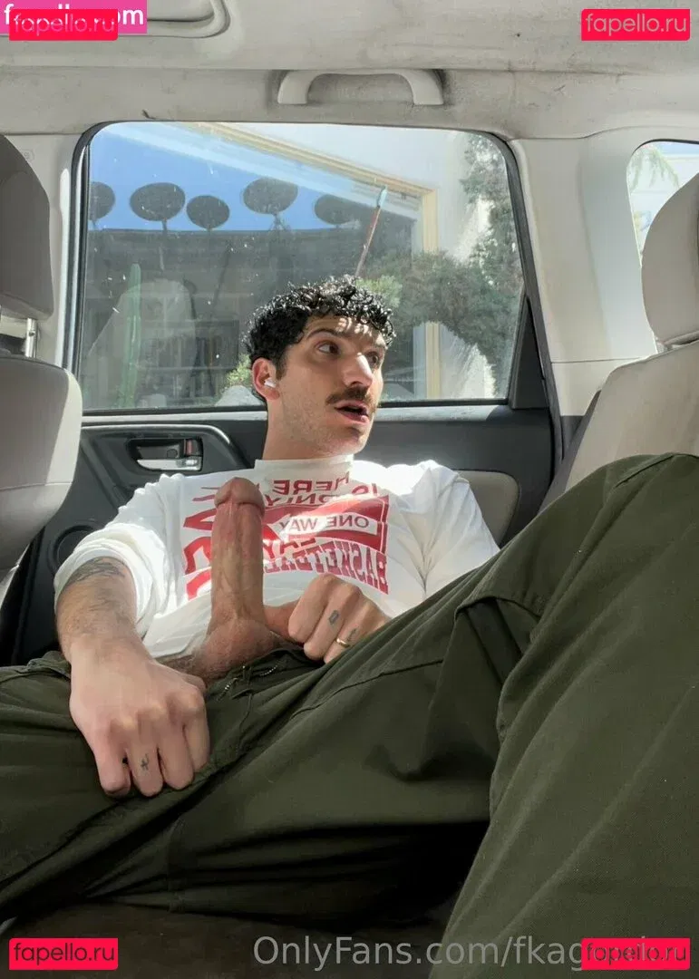 fkagordon Onlyfans Photo Gallery 