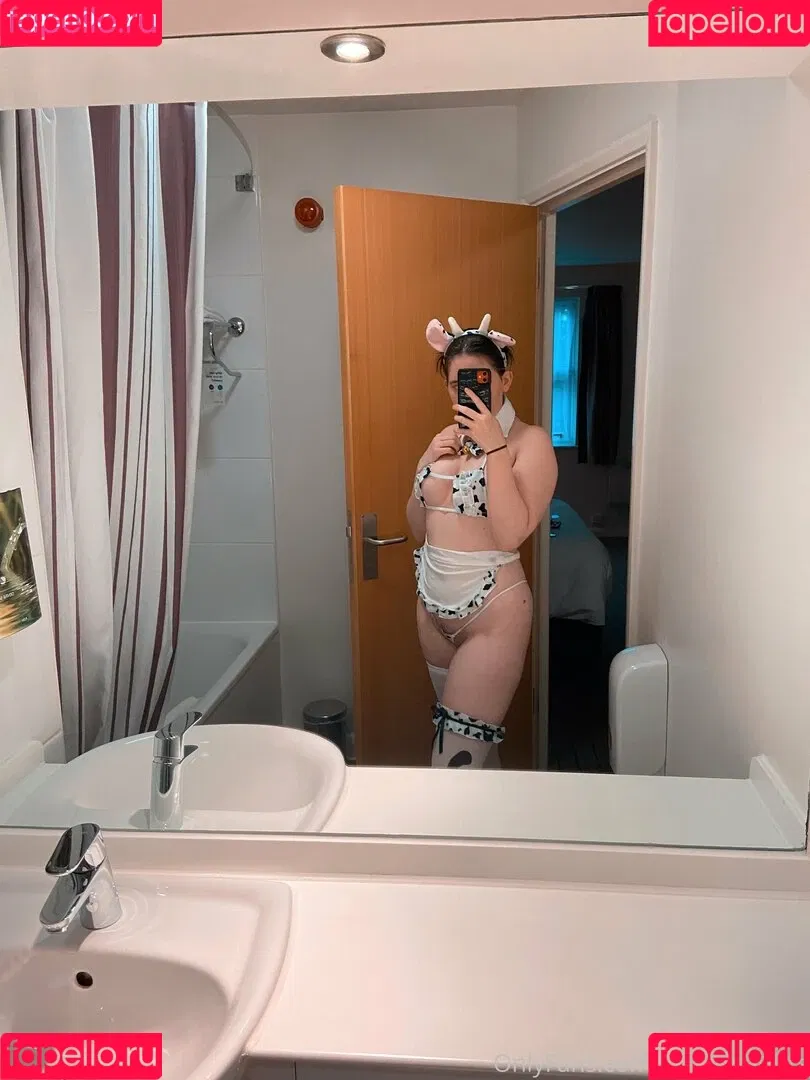 ashleysquirts Onlyfans Photo Gallery 