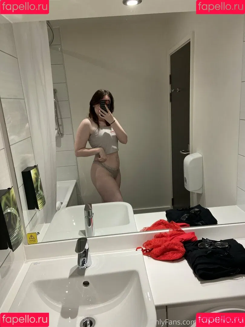 ashleysquirts Onlyfans Photo Gallery 