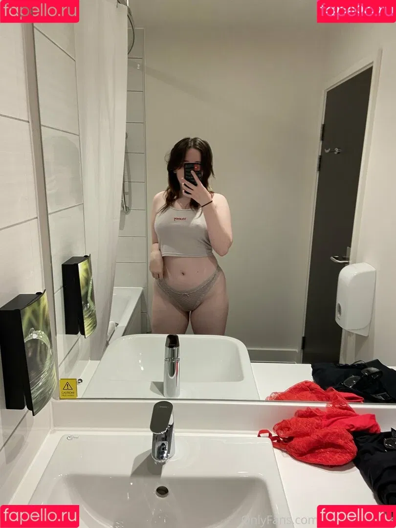 ashleysquirts Onlyfans Photo Gallery 