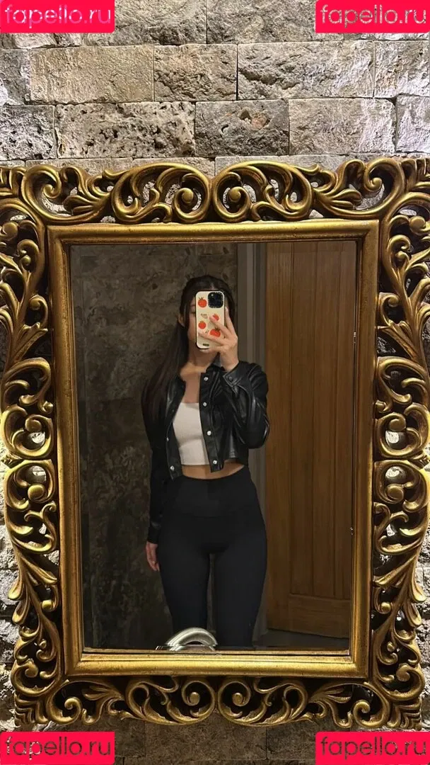 Karagii Onlyfans Photo Gallery 