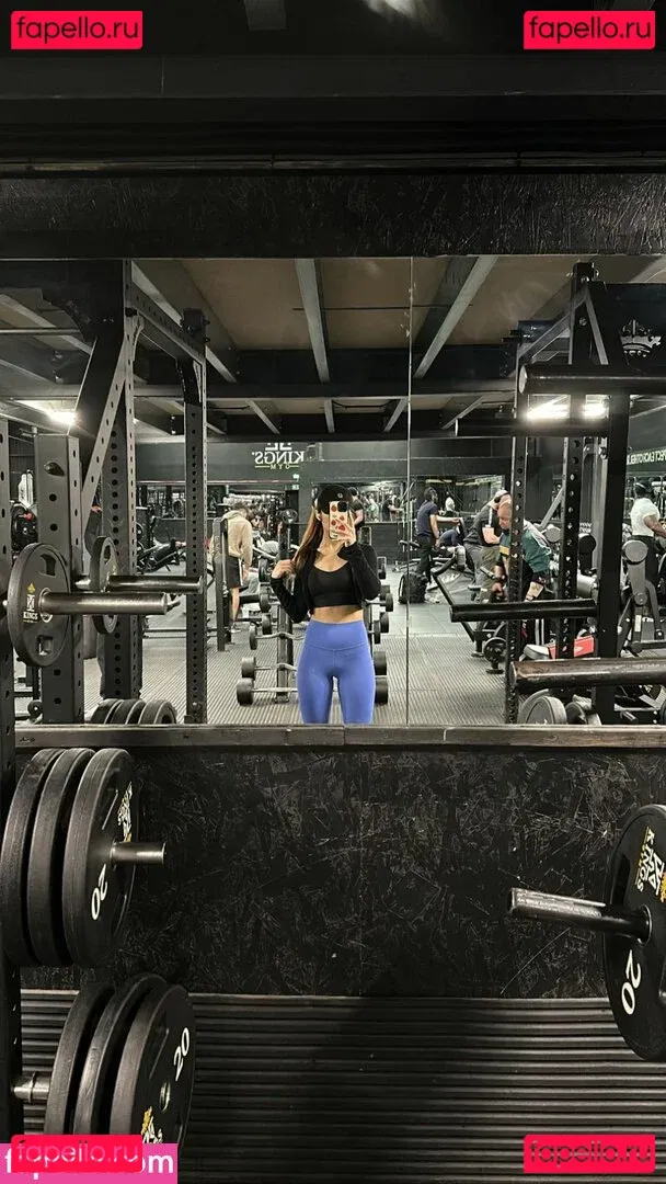 Karagii Onlyfans Photo Gallery 