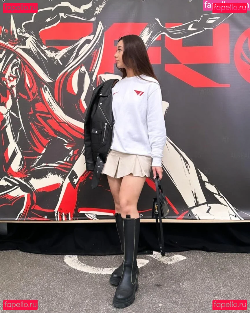 Karagii Onlyfans Photo Gallery 