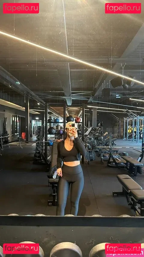 Karagii Onlyfans Photo Gallery 