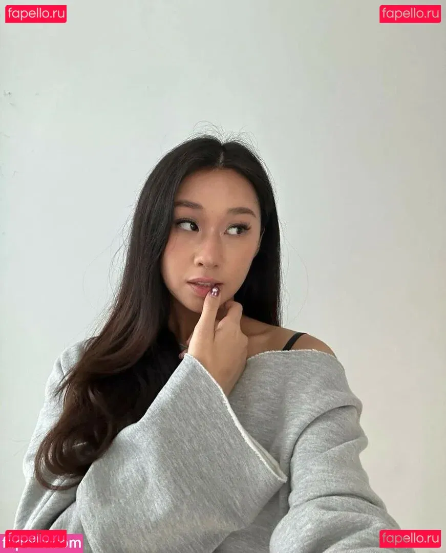 Karagii Onlyfans Photo Gallery 