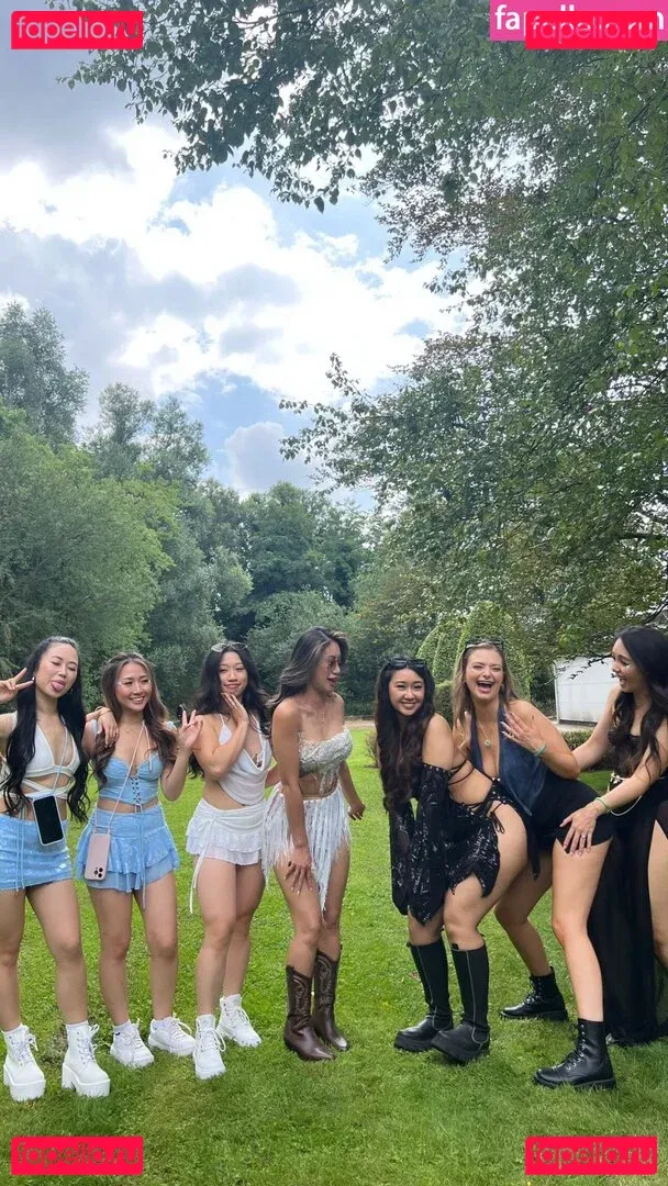 Karagii Onlyfans Photo Gallery 