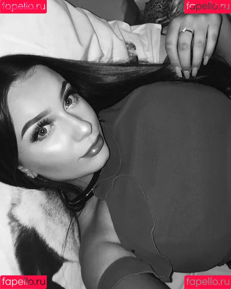 Grace Baker Onlyfans Photo Gallery 