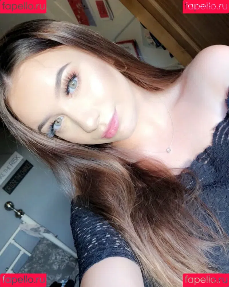 Grace Baker Onlyfans Photo Gallery 