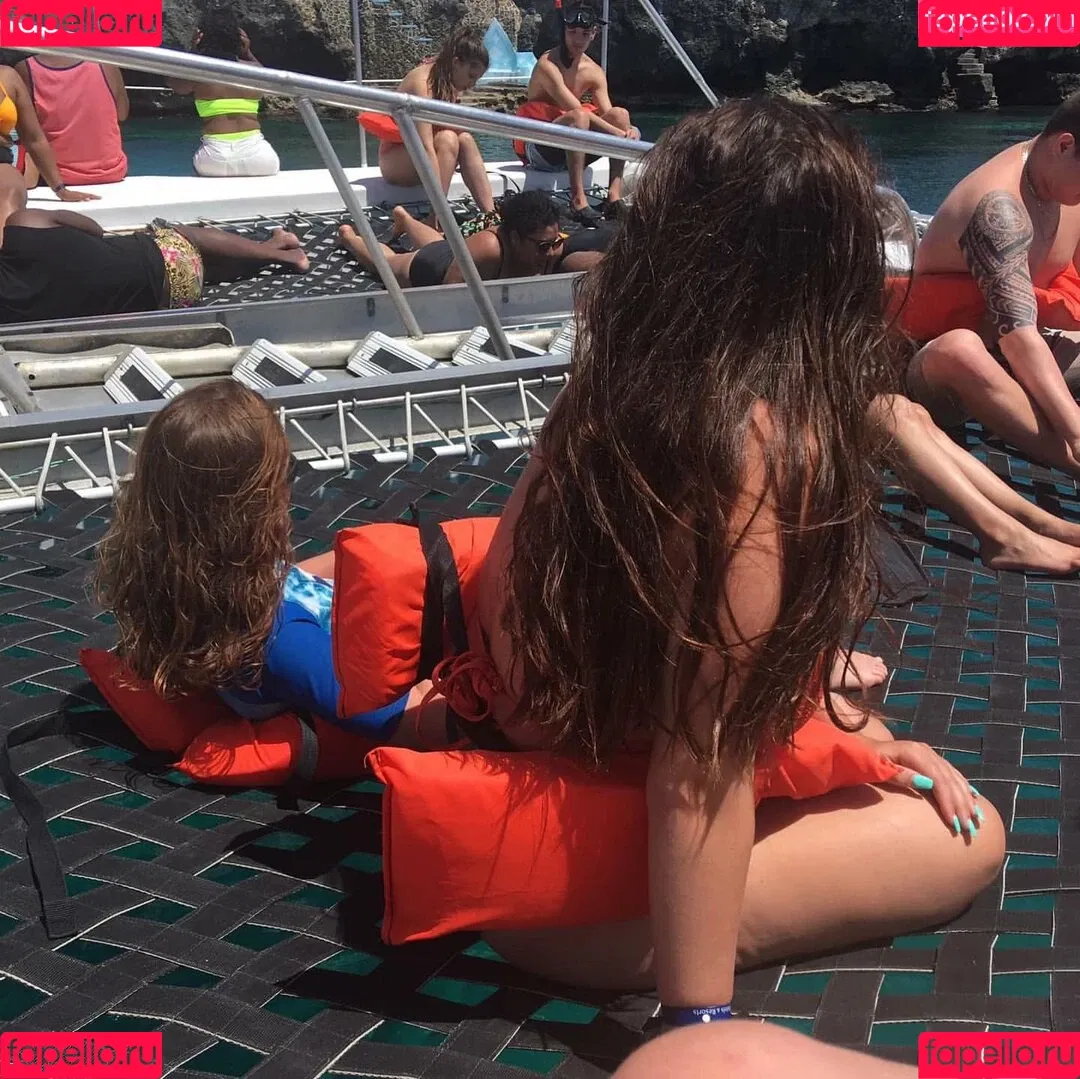 Grace Baker Onlyfans Photo Gallery 