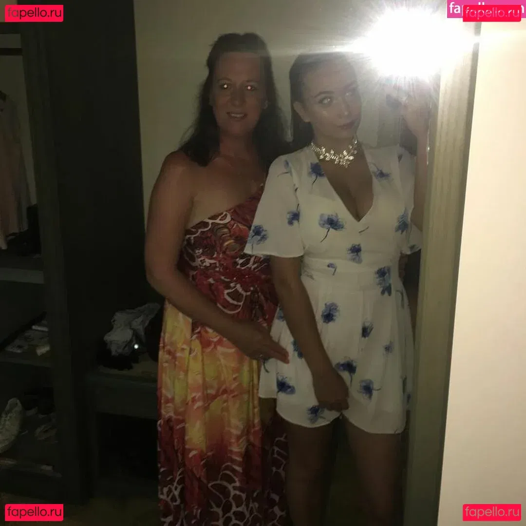 Grace Baker Onlyfans Photo Gallery 