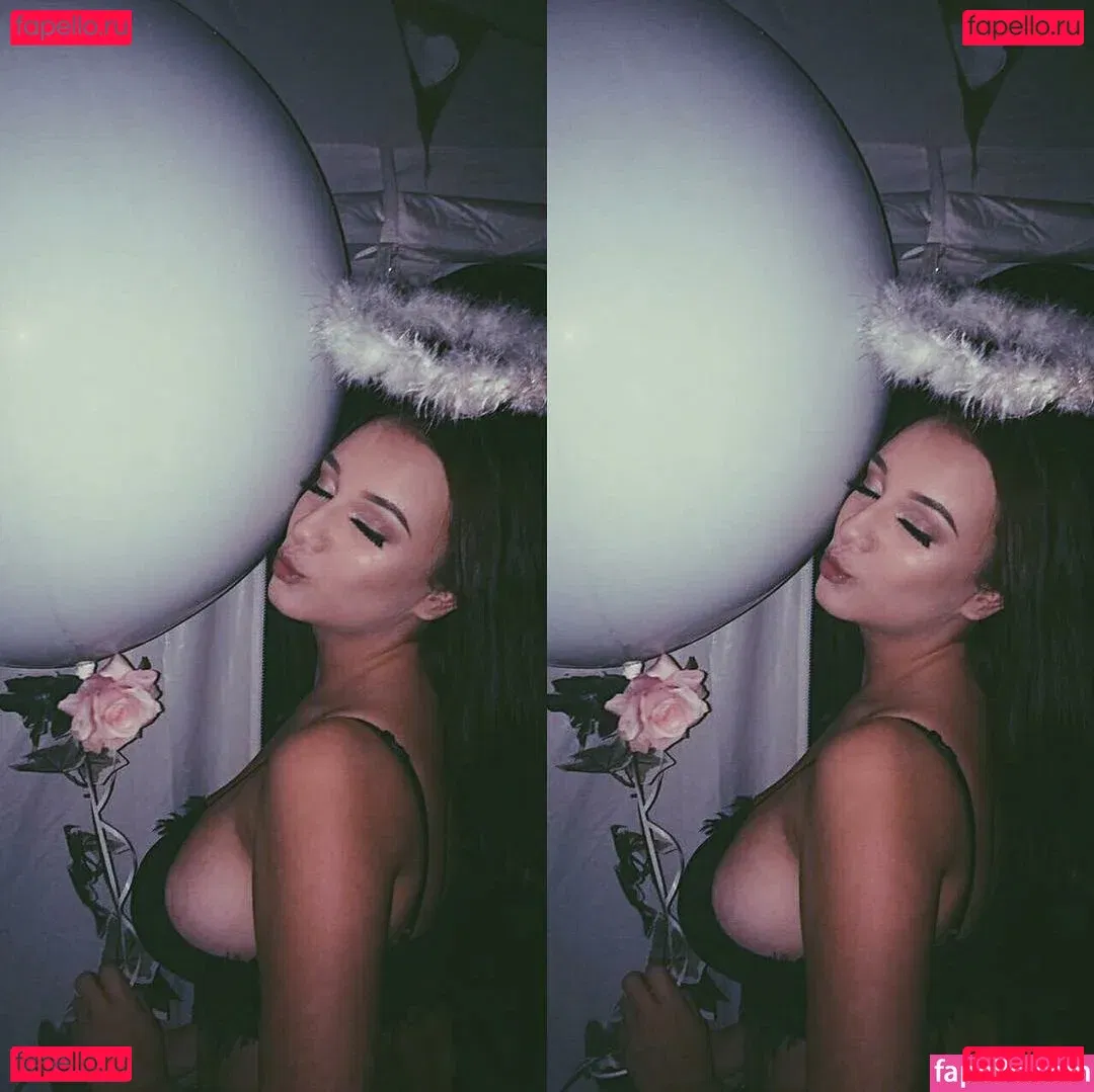 Grace Baker Onlyfans Photo Gallery 