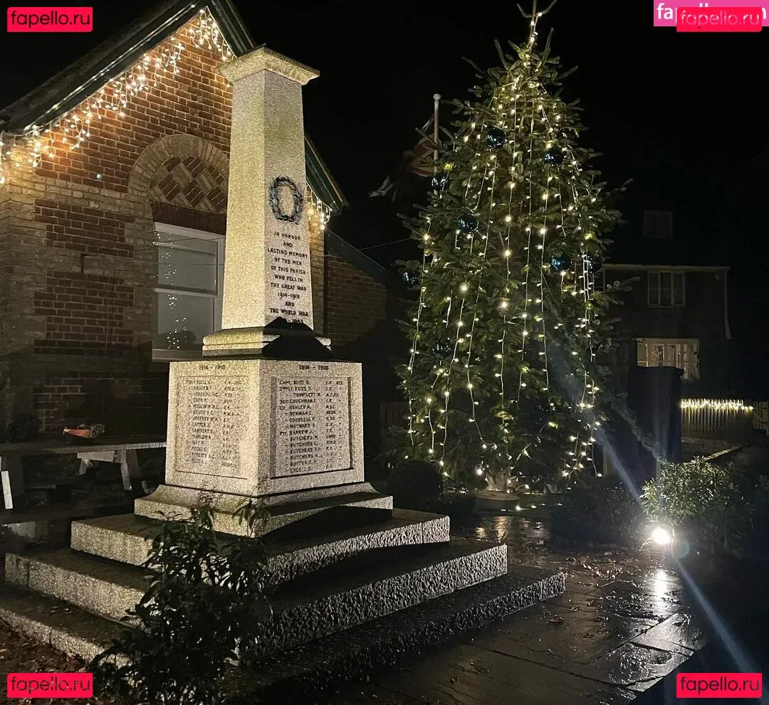 Grace Baker Onlyfans Photo Gallery 